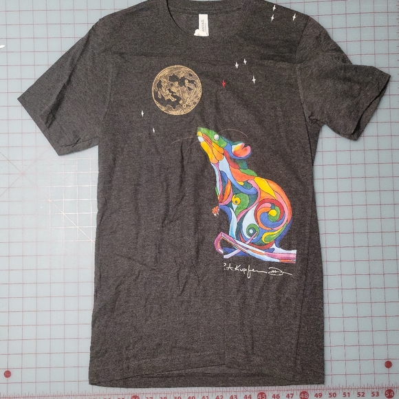 Embroidered Crew-Neck Graphic Tee "Rat" by rk3handcrafted - Picture 2 of 5